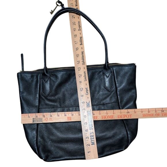 Fossil Black Leather Tote handbag Relaxed Style Fiona - Picture 3 of 10